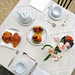 Hotel Luigia 3*
