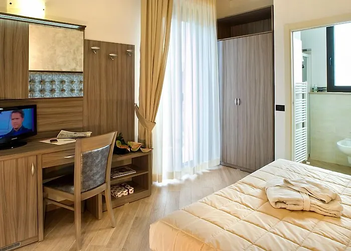 Luigia Hotel 3*