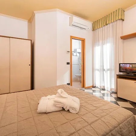 Hotel Luigia 3*