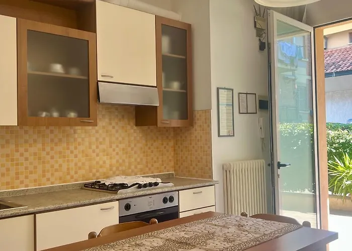 琉嘉别墅酒店 里米尼